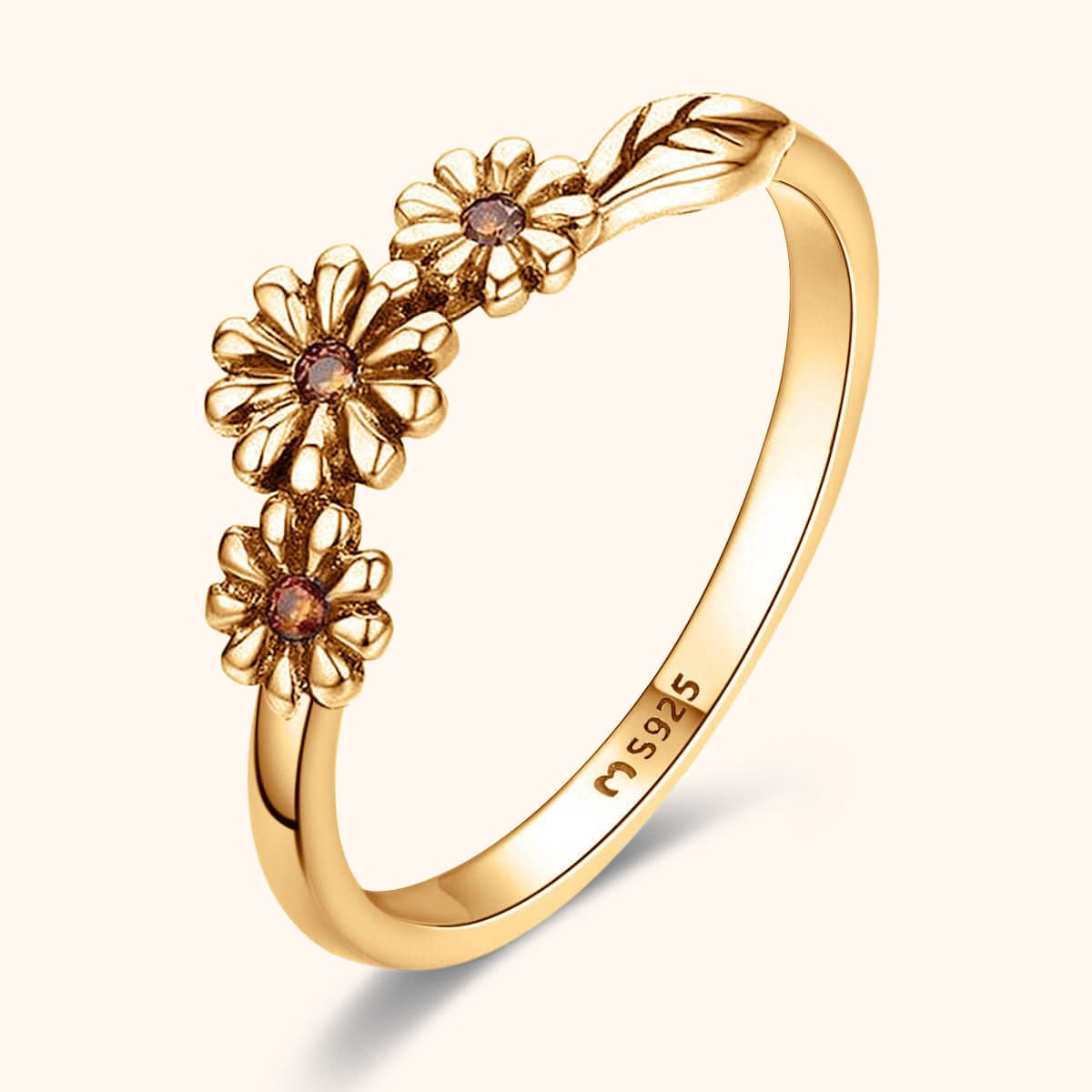 "Trio Flowers" Ring