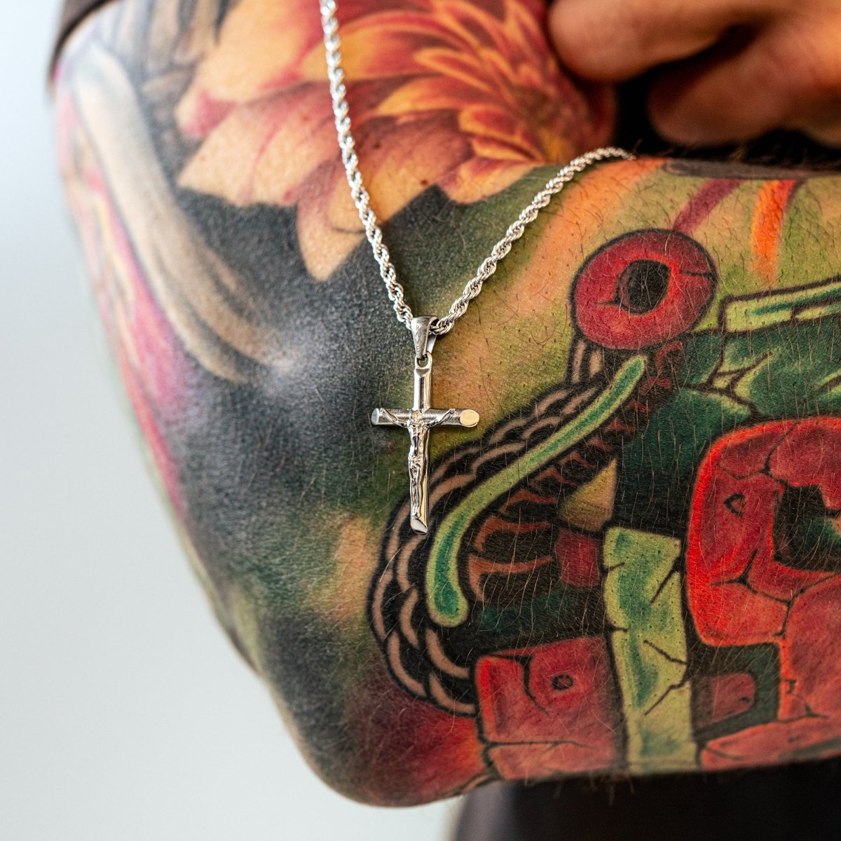 "Jesus Christ" BRAVE Men's Necklace - Milas Jewels Shop